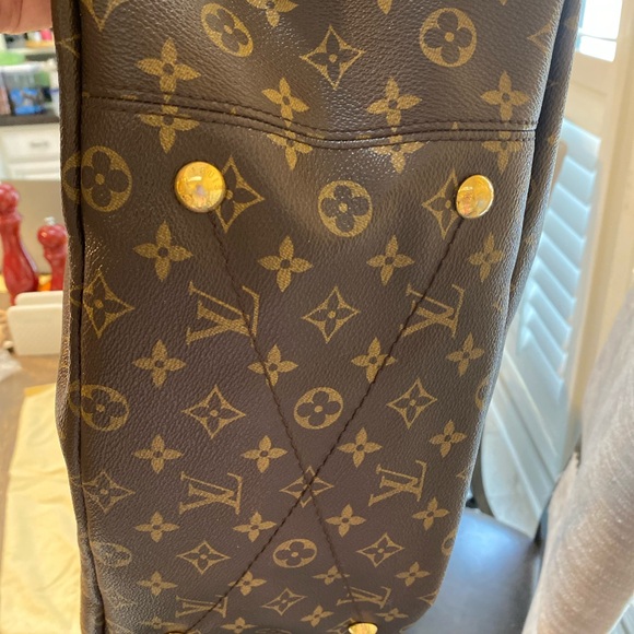 LV ARTSY. EUC. Dust bag, COA,Lv BOX included. Best condition I have seen. - Picture 12 of 15